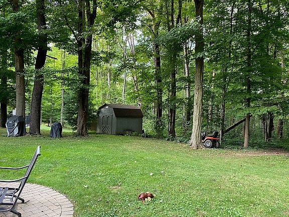 2nd image of 34445 Sherwood Dr