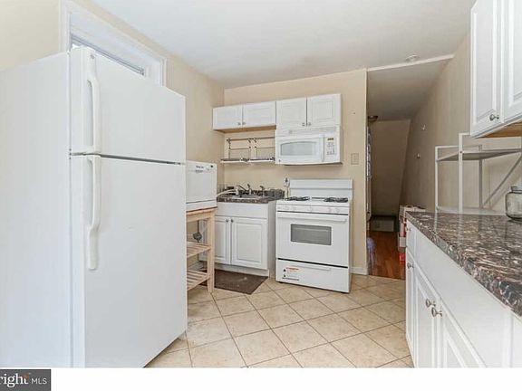 4th image of 1805 Wylie St