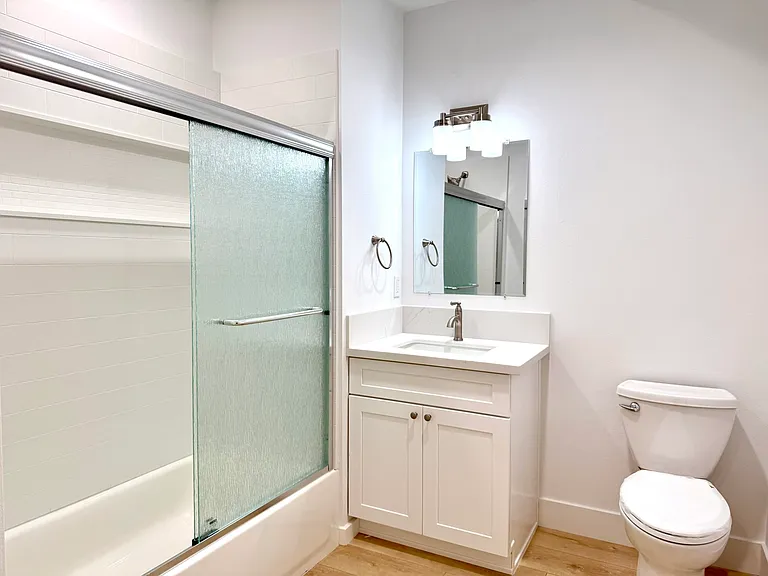 3601 E Vermont St #17 — Photo 8
