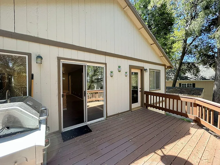 198 Pine Ridge Rd — Photo 9