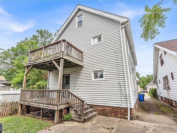 3rd image of 14217 Lakota Ave