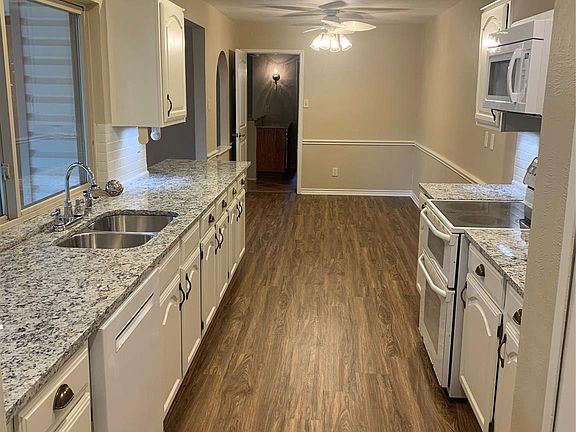 4th image of 6516 Chinaberry Trl
