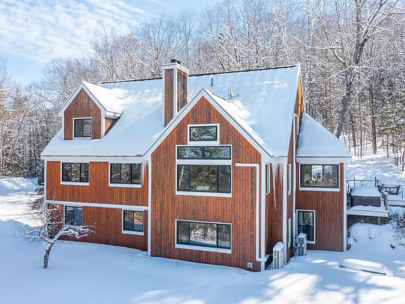 2nd image of 22 Deacon Willey Road