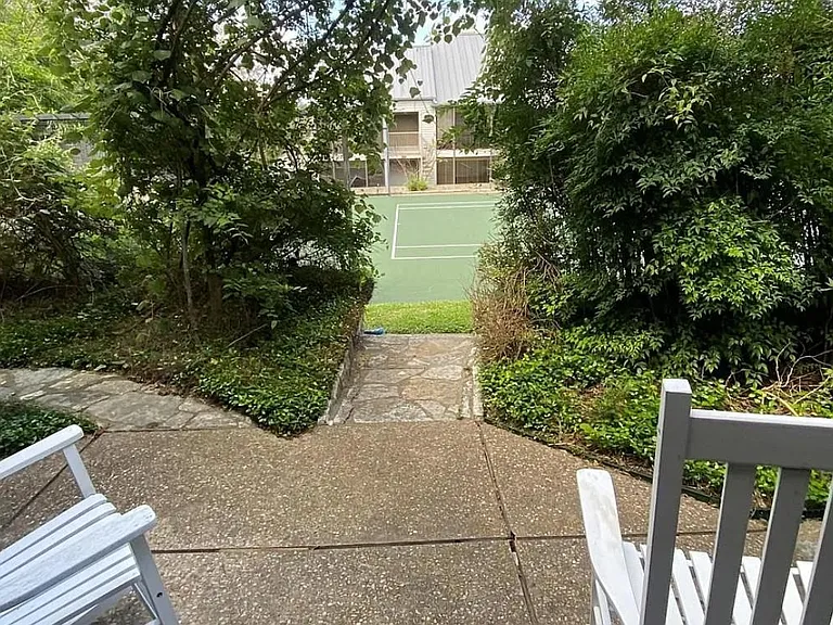157 World Of Tennis Sq #D-168 — Photo 1