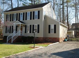 4713 Croft Cir, Glen Allen, VA 23060