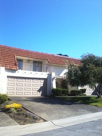 1st image of 10 Meadow Park Cir