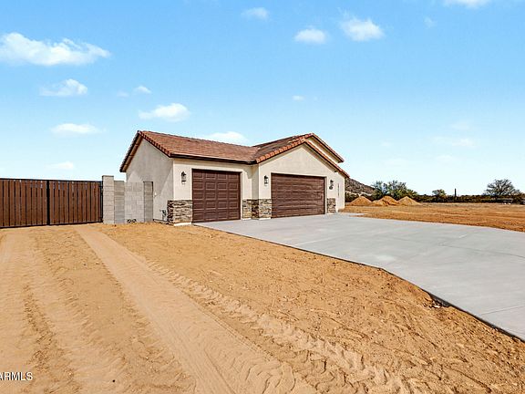 3rd image of 1787 W STOREY Road