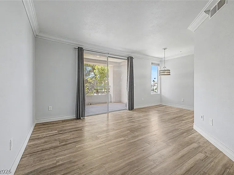 260 E Flamingo Rd #220 — Photo 8
