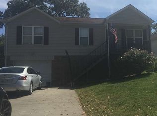 107 Peach St, Athens, TN 37303