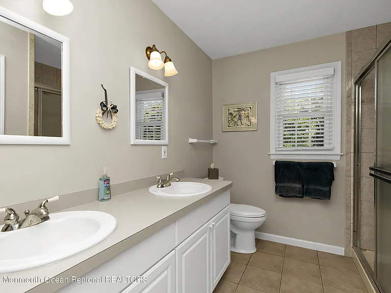 203 Washington Blvd — Photo 20