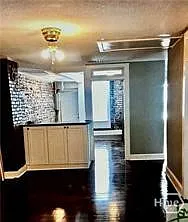 41 Whitaker St #A — Photo 8