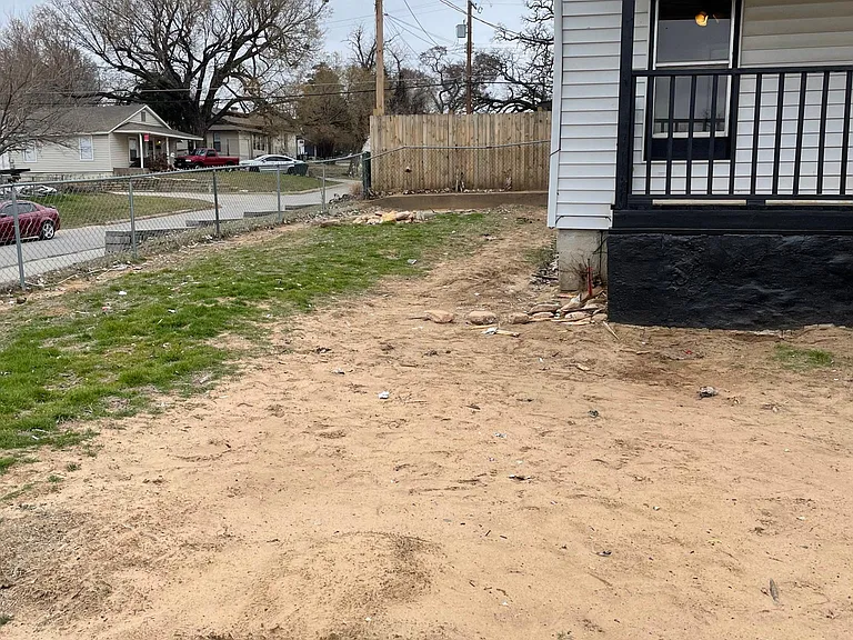 415 N Cleveland Ave W — Photo 11