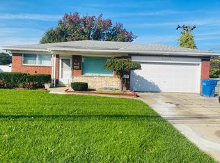 4389 E Twelve Mile Rd, Warren, MI 48092