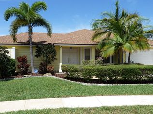 1713 Treehaven Ct, Wellington, FL 33414