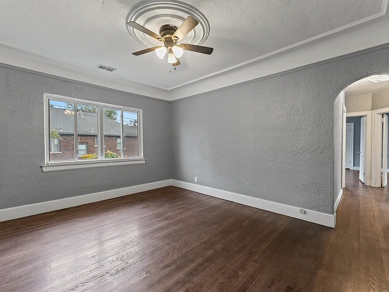 17614 Roselawn St #A & B — Photo 12
