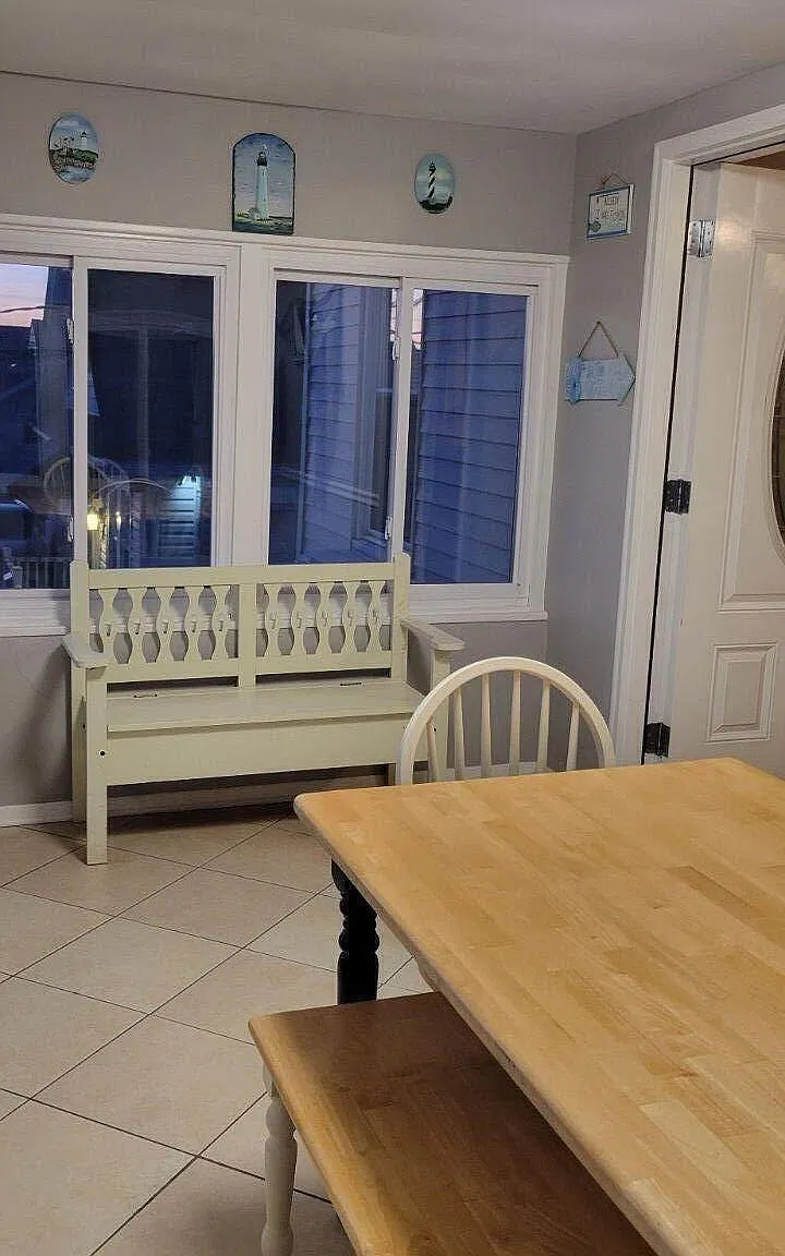 6 bed, 1777 sqft, $1,650 — Photo 3