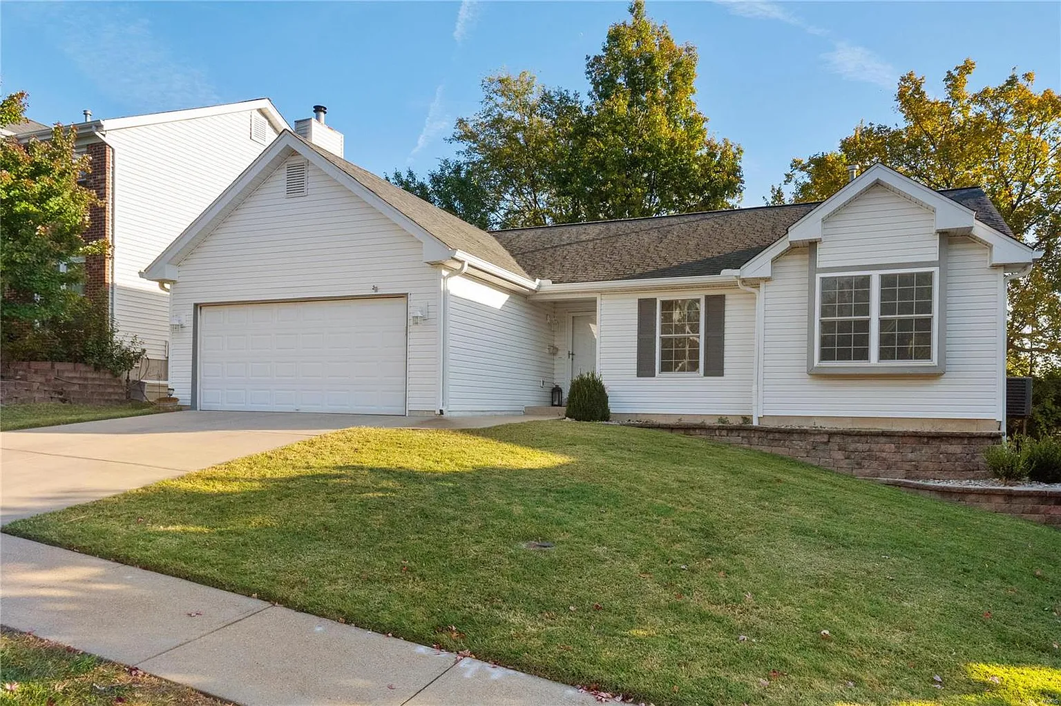 679 Summer Top Cir photo 1