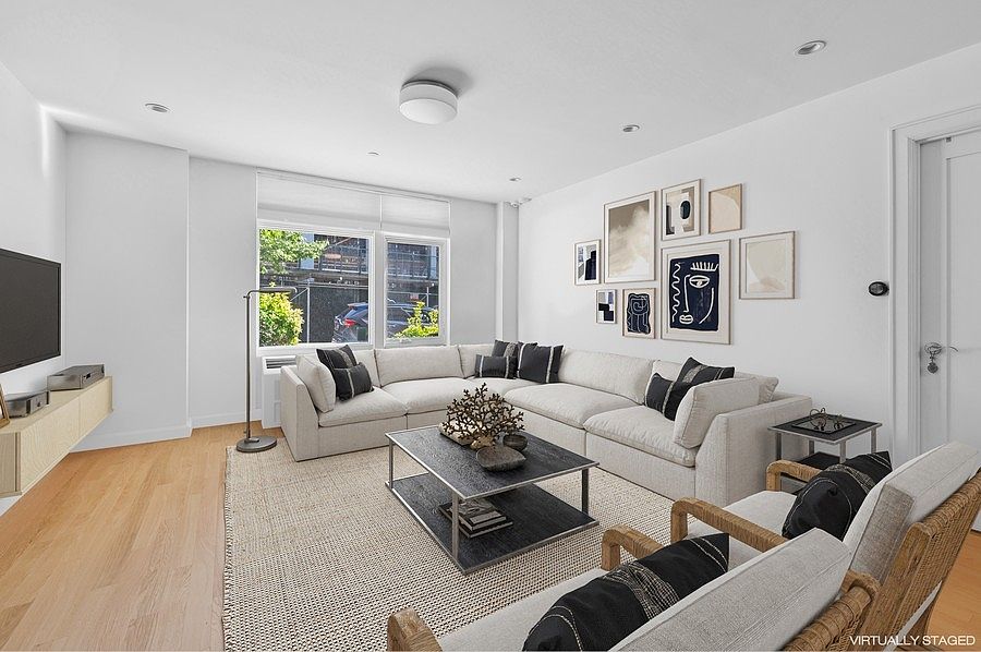 1st image of 26 4th St APT 1A