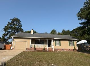 3238 Masters Dr, Hope Mills, NC 28348