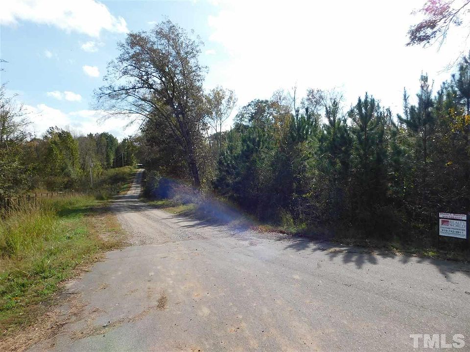 2nd image of 172 Sam Phillips Rd