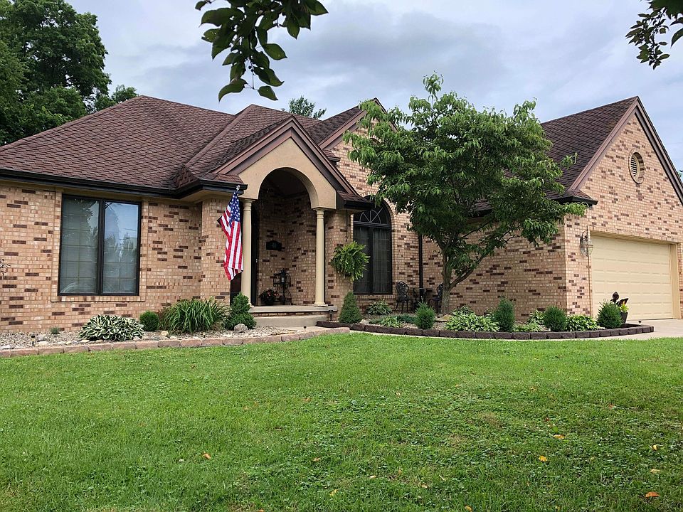1st image of 40 Highland Dr
