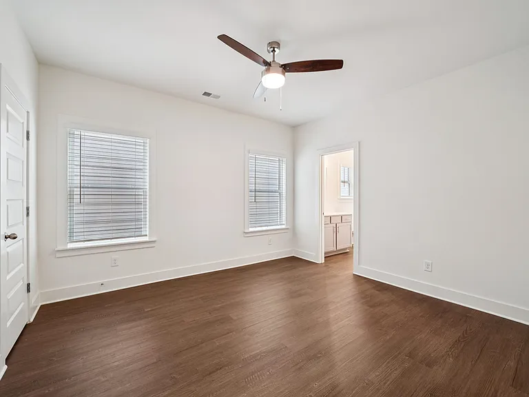 Turnberry Park Apartments and Homes — Photo 44