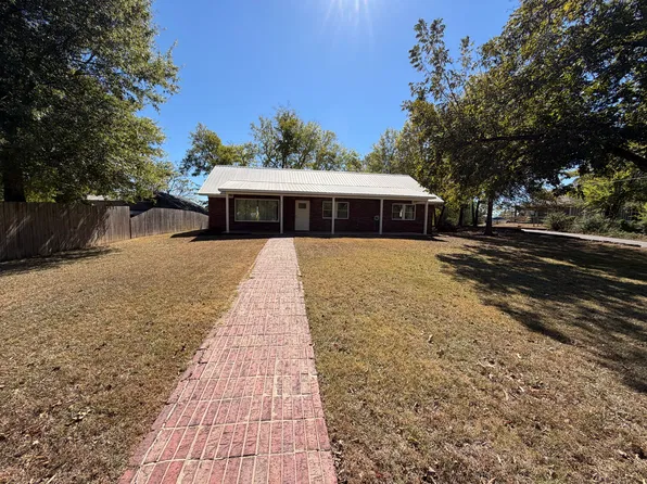 211 Cash St, Hot Springs, AR 71913