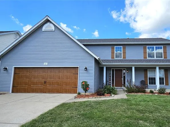 225 Ashford Oaks Dr, Wentzville, MO 63385