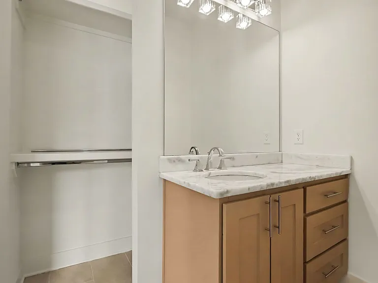 801 Main St — Photo 15