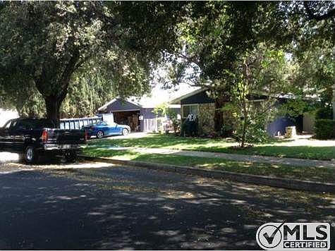 1st image of 22300 Gifford St