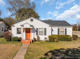 701 Elm St, Ardmore, OK 73401