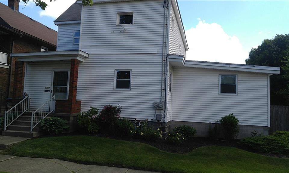 1st image of 2705 Elmwood Ave