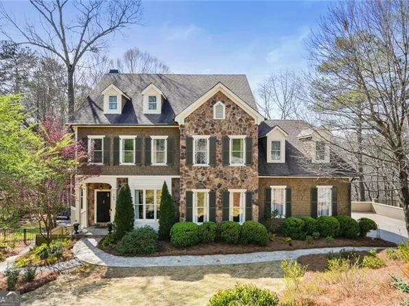 105 Grogans Lndg, Sandy Springs, GA 30350