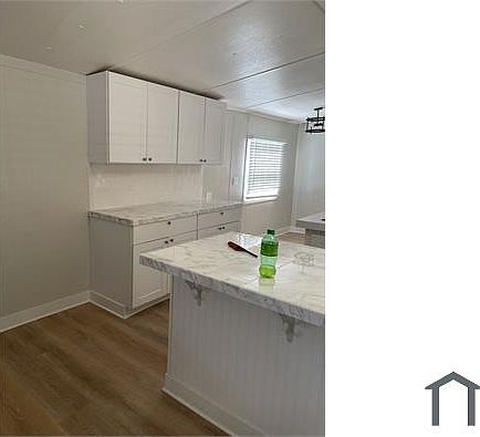 4th image of 60 Hathaway St Trlr 16