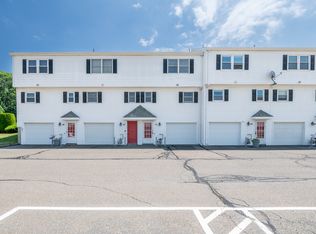 25 Commodore Cmns #25, Derby, CT 06418