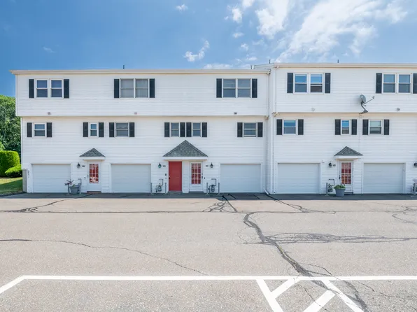 25 Commodore Commons #25, Derby, CT 06418