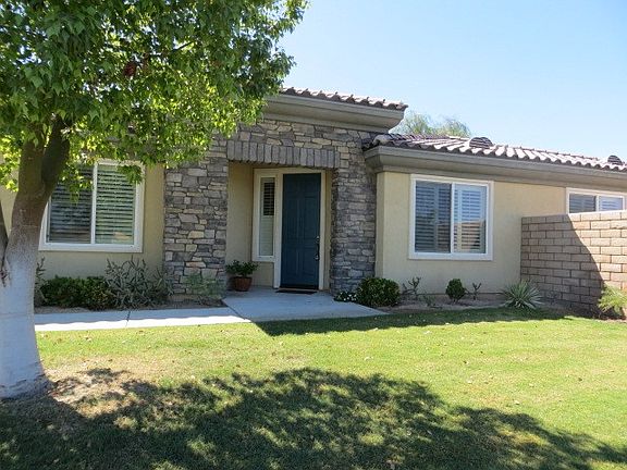 3rd image of 49179 Cochran Dr