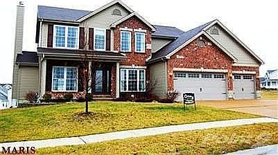 Three Car Garage