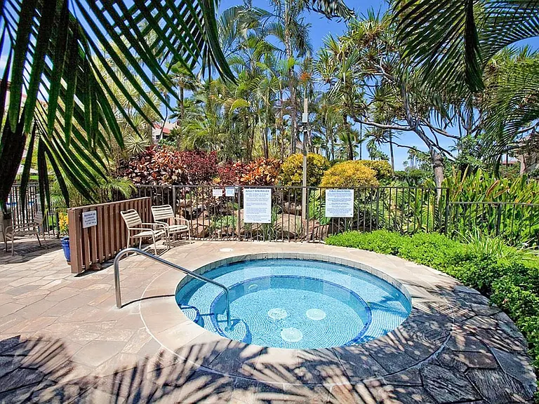 S Kihei Rd — Photo 38