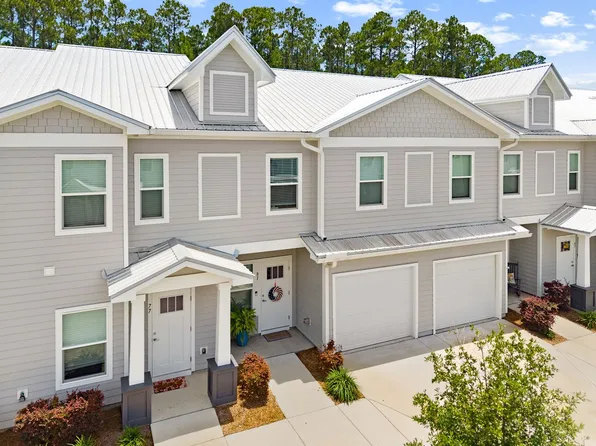 81 Date Palm Ln, Freeport, FL 32439