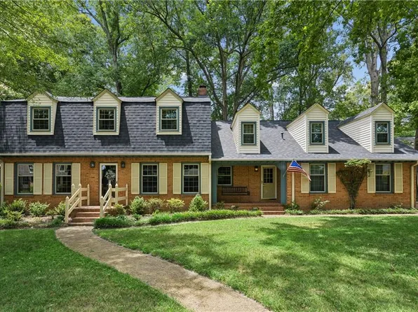 709 Oxbow Dr, Virginia Beach, VA 23464