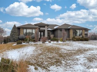 16602 Longbow Loop, Omaha, NE 68136