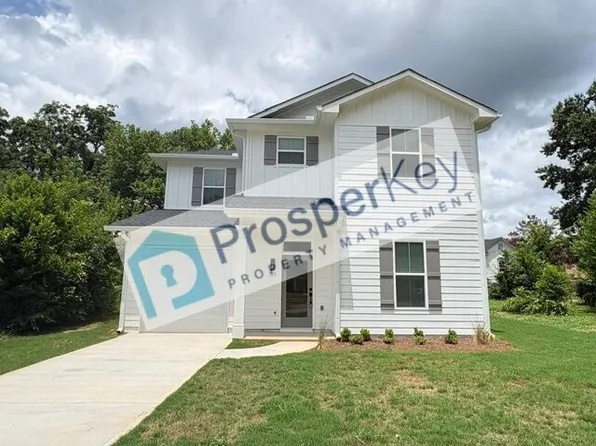 215 W Chappell St, Griffin, GA 30223