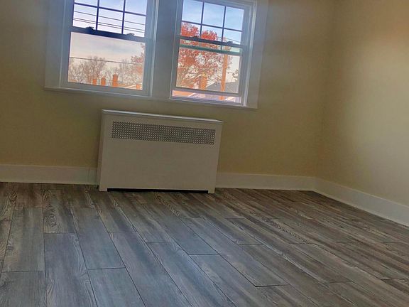 5th image of 21 Brown St Floor 2