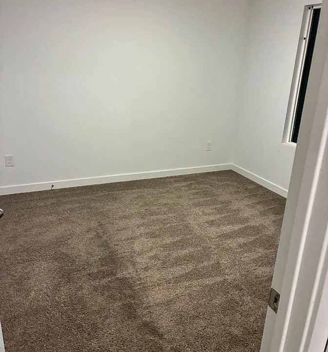 3772 S Kayenta Dr