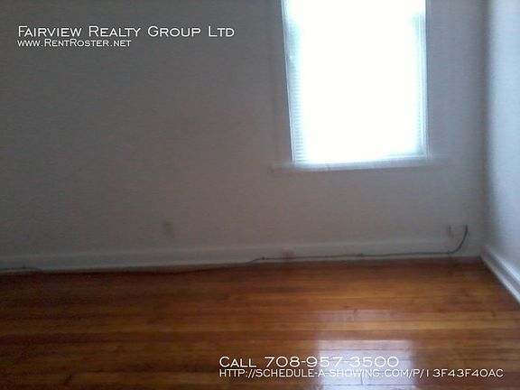 4th image of 11539 S La Salle St #2