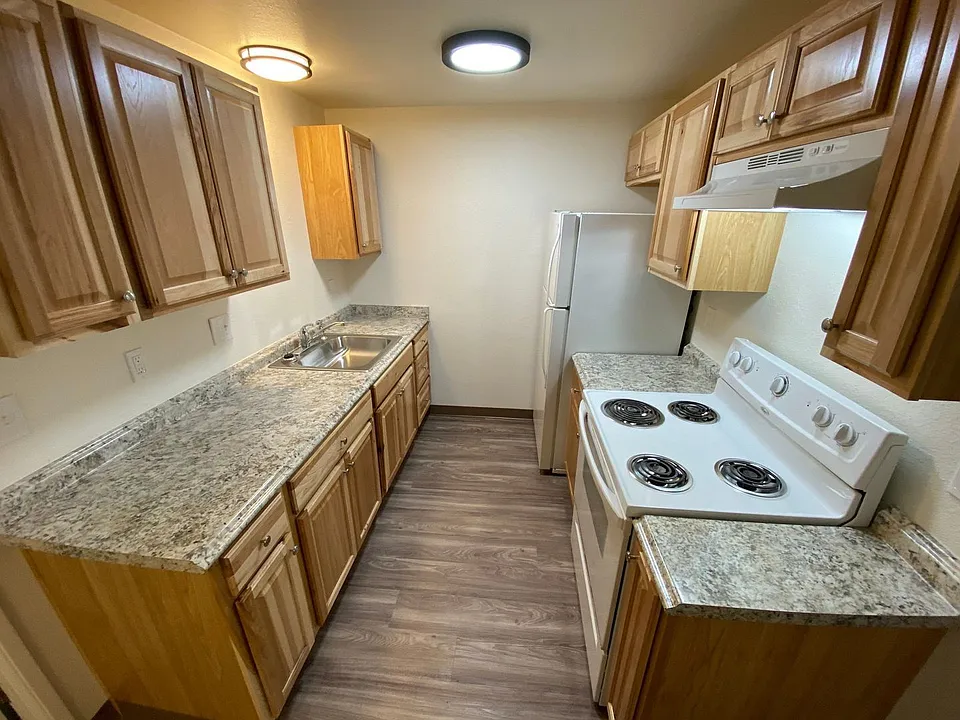 Ashwood Apartments