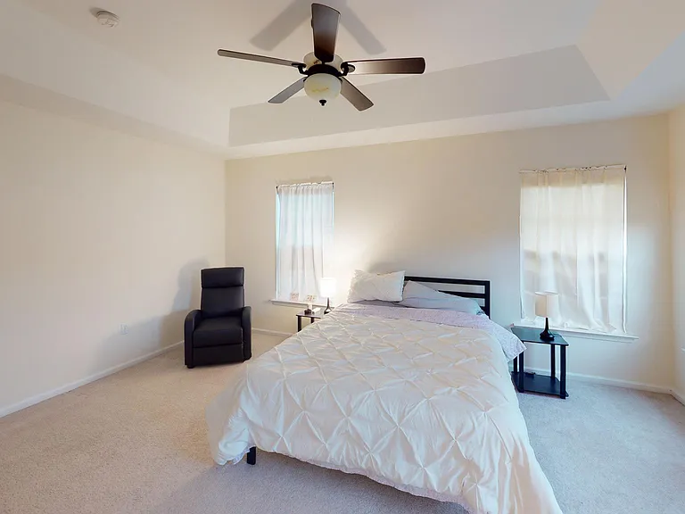 206 Concord Pl — Photo 20