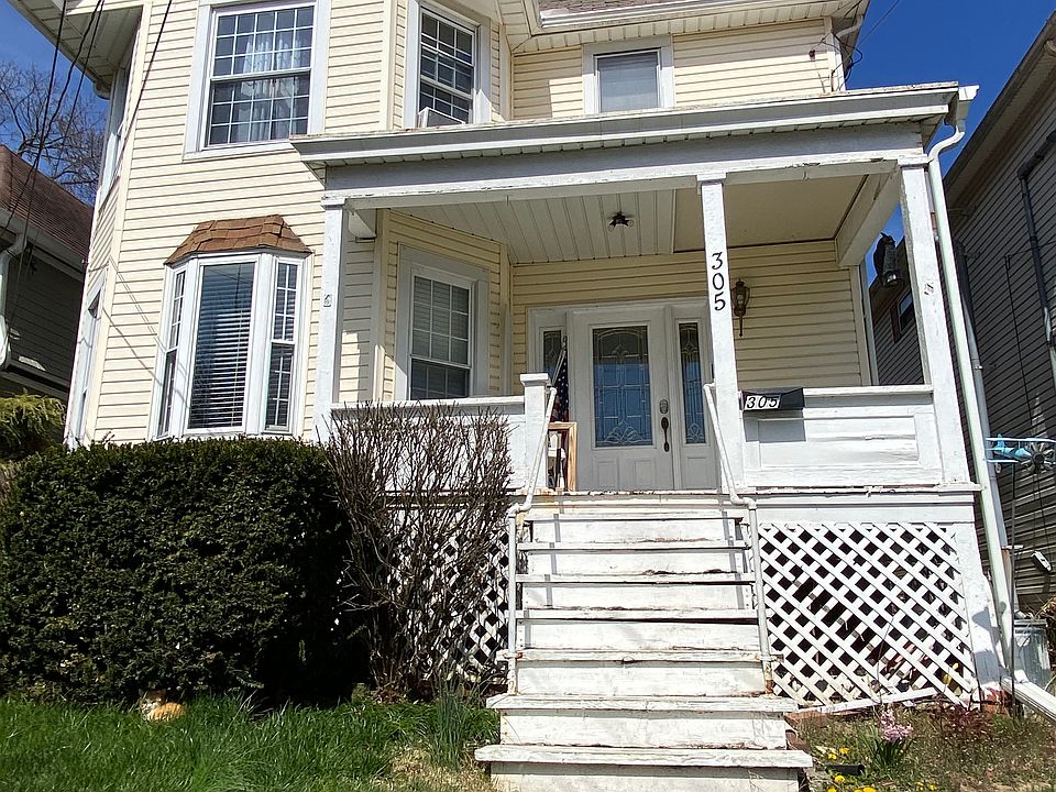 1st image of 305 Virginia St