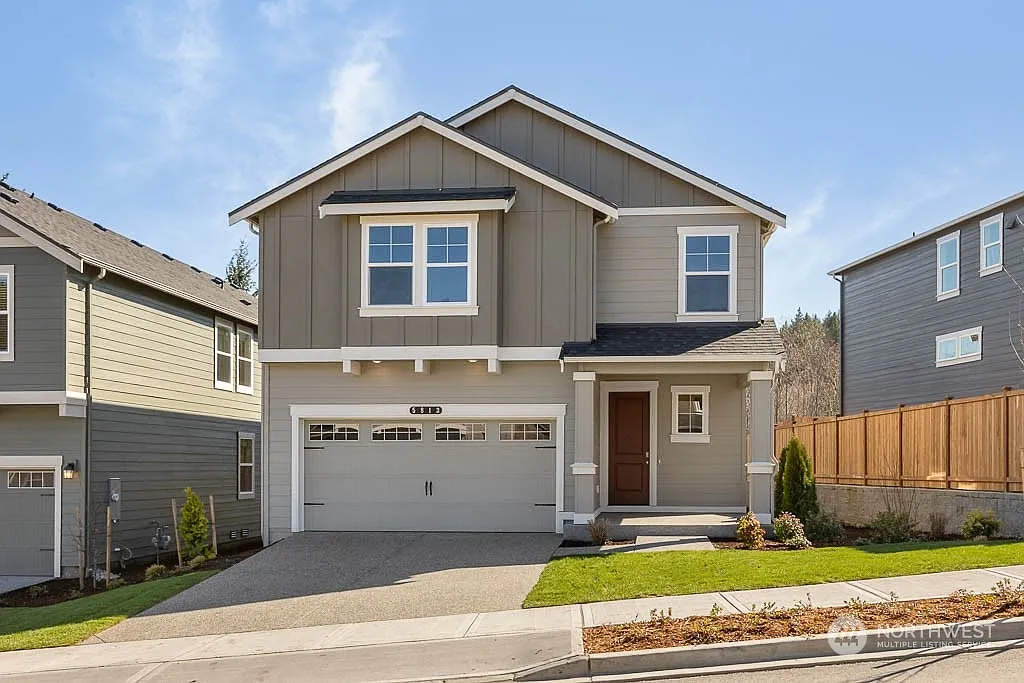 935 SW Pendleton Way #102 photo 1